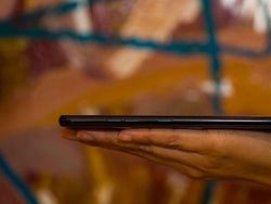 Penampakan Ponsel Lima Kamera LG V40 ThinQ