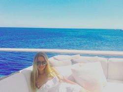 Mengejutkan, Putri Steve Jobs dan Bill Gates Bagaikan Kembar