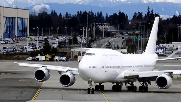 Boeing 747
