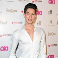 Justin Jedlica dikenal sebagai Human Ken Doll. Pria 38 tahun ini telah melakukan beragam operasi plastik ekstrem demi tampil seperti boneka. Ia melakukan operasi plastik pertamanya di usia 17 tahun, dan kini sudah menjalani 190 prosedur kecantikan. Foto: Angela Weiss/Getty Images for OK! Magazine
