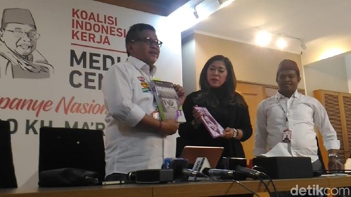 Sindir Hanum Rais karena Hoax Ratna, Tim Jokowi Kirim Buku Sejarah