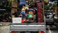 Menurut Badan Nasional Penanggulangan Bencana (BNPB), sebanyak 66.238 rumah rusak akibat gempa tersebut.