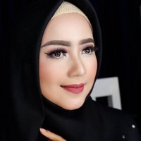 Saat dihubungi Wolipop, wanita asal Sumatra Barat ini pun membenarkan pernyataan tersebut. Itu sudah lumayan lama sih. Waktu masih baru-baru memutuskan untuk terjun ke dunia politik, ungkap Febri kepada Wolipop, Kamis (4/10/2018) Foto: Instagram @uniebby