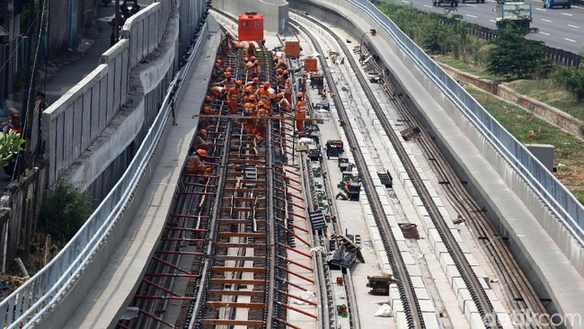 Dibangun 2021, Kereta Kencang Bikin Waktu Tempuh JKT-SBY 5,5 Jam 
