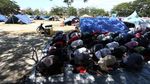 Suasana Salat Jumat di Pengungsian Kota Palu