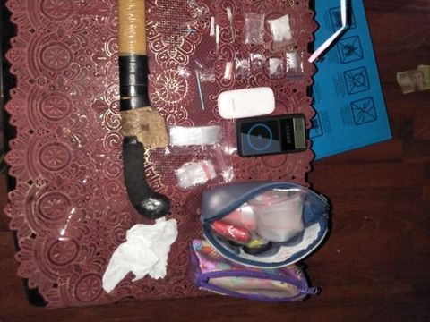 Barang bukti yang disita dari pengedar sabu