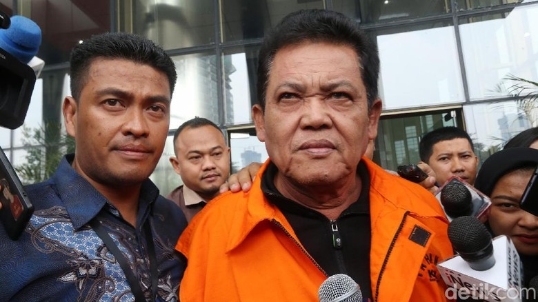 Ditahan KPK, Wali Kota Pasuruan Bungkam Ditahan KPK, Wali Kota Pasuruan Bungkam