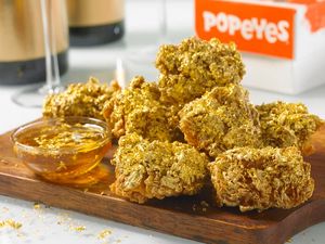 Mewah! Resto Ini Sajikan Chicken Wings Berlapis Emas 24 Karat
