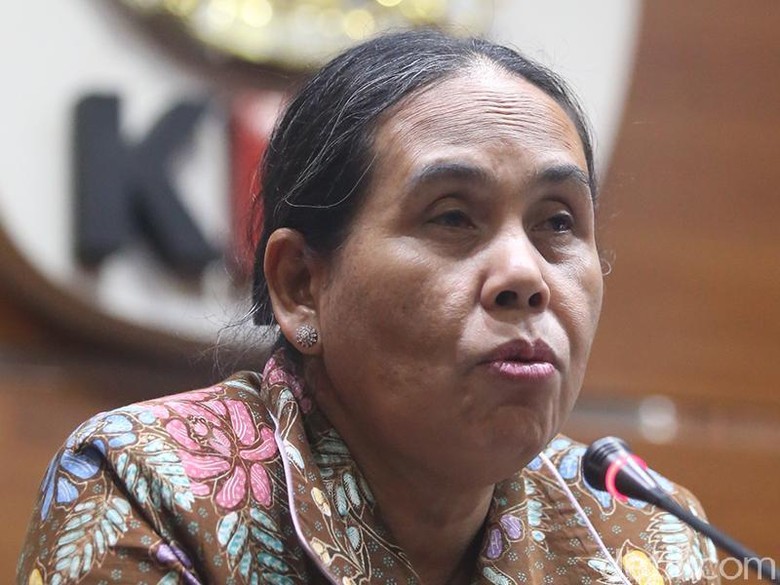 Kemenkeu Pecat 2 Pegawai yang Jadi Tersangka Suap Dealer Jaguar-Bentley Kemenkeu Pecat 2 Pegawai yang Jadi Tersangka Suap Dealer Jaguar-Bentley
