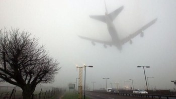 Saat pesawat akan mendarat. Foto: Brightside