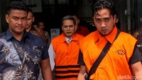 Atas perbuatannya, Wahyu dan Dwi disangkakan melanggar Pasal 12 huruf a atau Pasal 12 huruf b atau Pasal 11 Undang-Undang Pemberantasan Tindak Pidana Korupsi juncto Pasal 55 ayat 1 ke-1 KUHP. Sedangkan Baqir disangkakan melanggar Pasal 5 ayat 1 huruf a atau Pasal 5 ayat 1 huruf b atau Pasal 13 Undang-Undang Pemberantasan Tindak Pidana Korupsi.