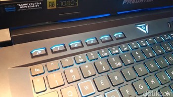 Laptop ini juga hadir dengan teknologi terbaru dari Acer seperti AeroBlade 3D Fan untuk pendingin, dan sistem audio TrueHarmony dan Waves MAXXAudio. (Foto: detikINET/Virgina Maulita Putri)