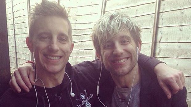 5 Grup Musik Ini Ternyata Digawangi Personel Kembar