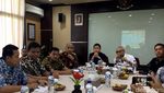 Jonan Terbang dari Palu ke Bali Cek Gunung Agung sampai BBM
