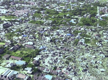 Tinggal Pohon Mangga sebagai Penanda Rumah