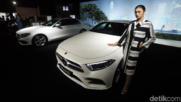 Mobil Mewah Penghias Jalanan Indonesia Tahun 2018