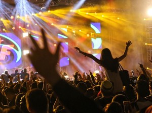 Racauan Asal The Panas Dalam di Synchronize Fest 2018