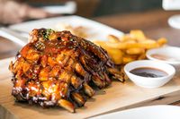 Pria Ini Tusuk Saudaranya, Demi Dapatkan Potongan Daging Iga Terakhir