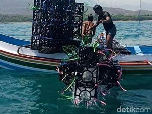 Ratusan Rumah Ikan yang Disebar di Perairan Probolinggo Ditenggelamkan
