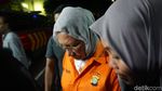 Potret Ratna Sarumpaet Kenakan Baju Tahanan Polda Metro Jaya