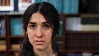 Nadia Murad, perempuan Yazidi Irak yang kini berumur 25 tahun, diculik oleh militan ISIS pada 2014 dan dijadikan sebagai budak seks selama 3 bulan, sebelum berhasil meloloskan diri. Foto: Reuters