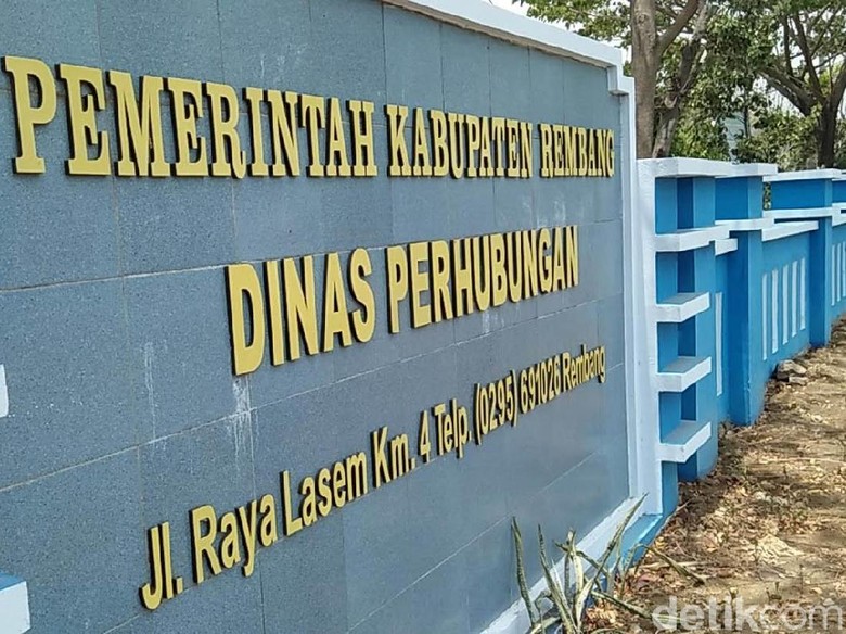OTT Pungli 2 Petugas Dishub Rembang, Gubernur Ganjar: Biar Jera! OTT Pungli 2 Petugas Dishub Rembang, Gubernur Ganjar: Biar Jera!