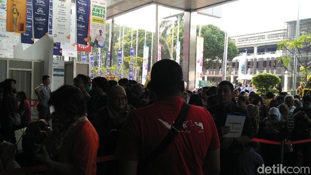 Traveler yang Antre dari Subuh demi GATF 2018