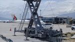 Dari Kotak Portable Ini Pesawat di Bandara Palu Dikendalikan