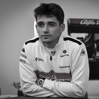 Pria berusia 20 tahun ini pun berhasil meraih dua kemenangan di tahun pertamanya berkarier sebagai pebalap.