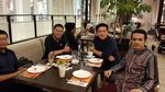 Serunya Gamal Albinsaid Saat Ngopi Bareng Sandiaga Uno