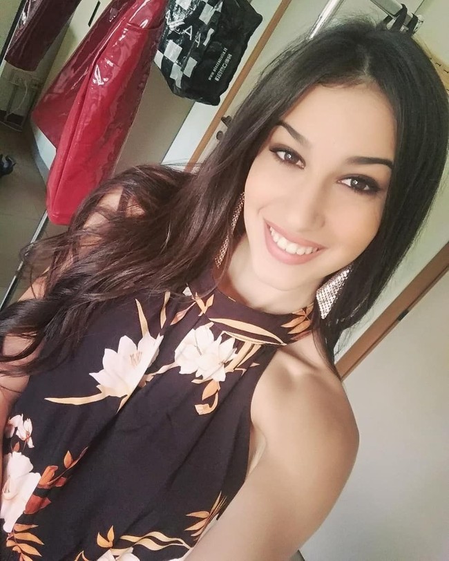 Miss Italy 2018 sendiri dimenangkan oleh Carlotta Maggioranna yang pernah menjadi aktris dalam film Tree of Life bersama Brad Pitt dan Sean Penn. Foto: dok. Instagram (Chiara Bordi)