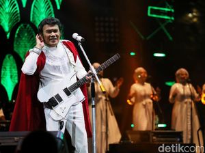 Rhoma Irama Pernah Manggung Dihujani Batu