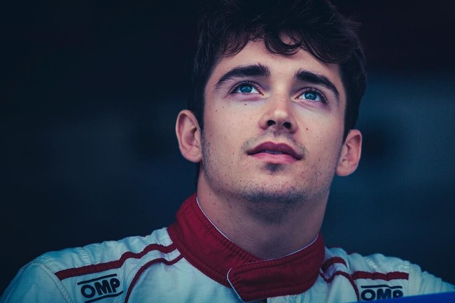  Pada 2014 Leclerc mengawali kariernya menjadi pebalap tunggal di kompetisi Formula Renault 2.0 Alps Series. Foto: dok. Instagram (@@charles_leclerc)