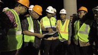 Konstruksi Bendung Karet KKB dikerjakan oleh kontraktor PT Adhi Karya dan Minarta. Istimewa/Kementerian PUPR.