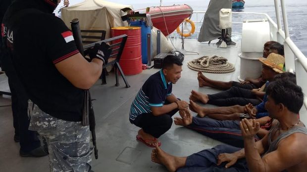 Bakamla Amankan Kapal Asing di Teluk Aru, Krunya Bawa Narkoba