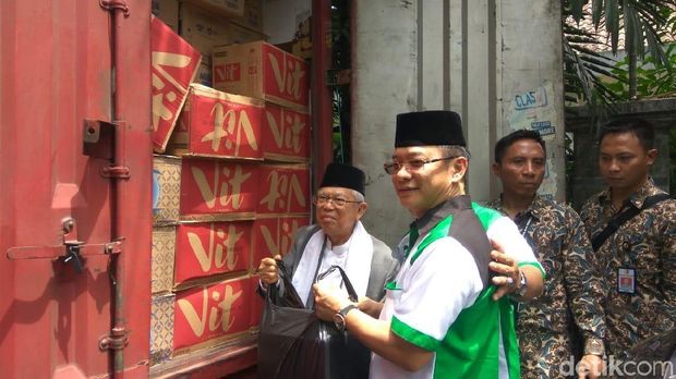 Ma'ruf Amin Lepas Bantuan Relawan untuk Palu, Donggala dan Sigi