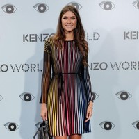 Memiliki tinggi 180 cm, Linda Morselli lebih sering mengunggah portofolio dirinya ke media sosial, di mana dia terlihat seksi dalam berbagai balutan busana. Foto: Dok. Getty Images, Instagram