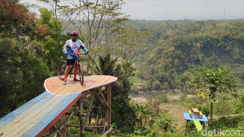 Wisata Alam Sayang Kaak Ciamis Tempat Wisata Indonesia