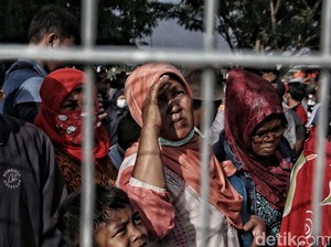 Tinggalkan Palu Mencari Lembaran Baru