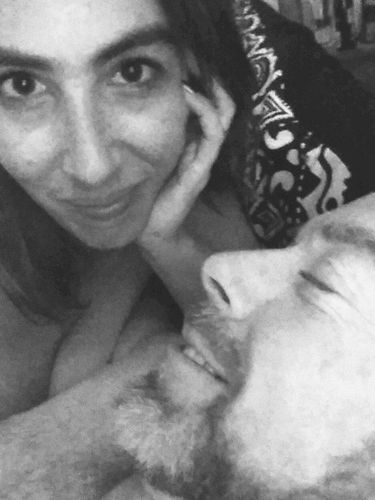 Eva Sless dan suaminya, Justin