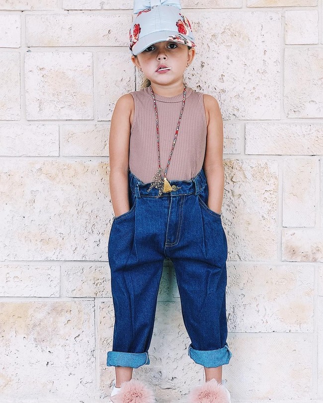 Selain menjadi model foto, Taylen juga pernah jadi model catwalk. Foto: Dok. Instagram @TaylenBiggs 