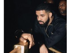 Kalah dari Khabib, McGregor Jadi Korban Meme Kocak