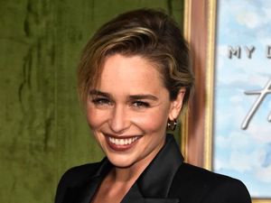 Mengenal Aneurisma Otak yang Dialami Bintang Game of Thrones Emilia Clarke