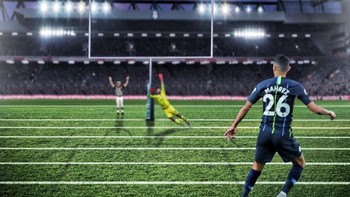 Mungkin Mahrez lebih cocok main american football. Foto: Istimewa