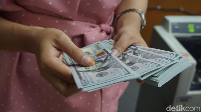 Rupiah Terbaik di Asia, Berkat Sri Mulyani Menkeu Lagi?