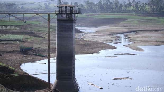 Kemarau Panjang, Situ Cipananjung Pangalengan Mengering
