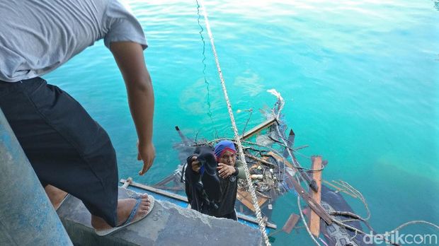 Aktivitas di Pangkalan Pendaratan Ikan Donggala, Sulteng, Senin (8/10/2018)