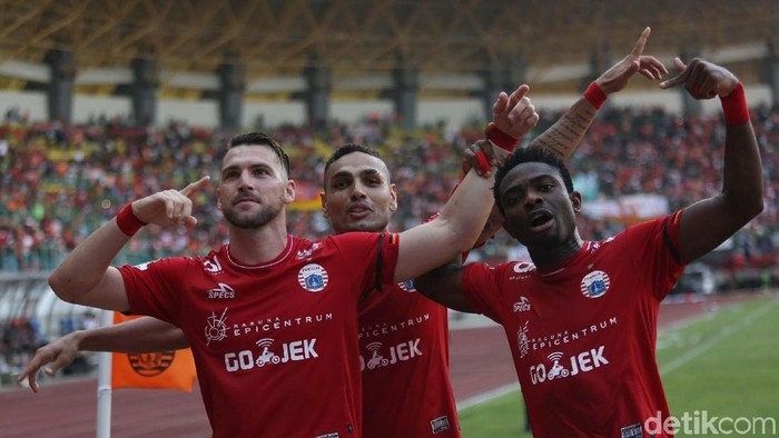 Persija Jakarta sukses petik tiga poin penting ketika bertanding melawan Madura United dalam lanjutan Liga 1 2018. Foto: Agung Pambudhy Persija Jakarta sukses petik tiga poin penting ketika bertanding melawan Madura United dalam lanjutan Liga 1 2018. Foto: Agung Pambudhy
