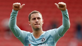 4. Bintang Chelsea Eden Hazard dinilai memiliki kemampuan dengan rating 180, yang potensial bertambah lima poin lagi. Ia mendapat nilai sempurna dalam hal dribbling dan agility -- 20. (Foto: John Sibley/Action Images via Reuters)