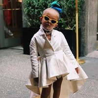 Di usia 5 tahun, Taylen sudah sering menghadiri fashion show di pekan mode dunia, bahkan menjadi kritikus fashion. US Magazine menyebutnya sebagai Anna Wintour mini. Foto: Dok. Instagram @TaylenBiggs